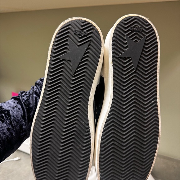 Never worn men’s golden goose stardan - Picture 6 of 6